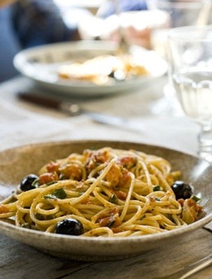  Olívás-paradicsomos spagetti